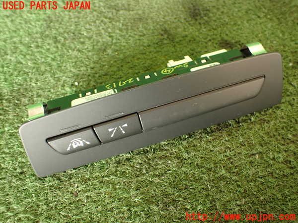 2UPJ-27136309]BMW M4 クーペ(3C30)スイッチ4 (レーンアシスト) 中古 【F82】_m0001.jpg