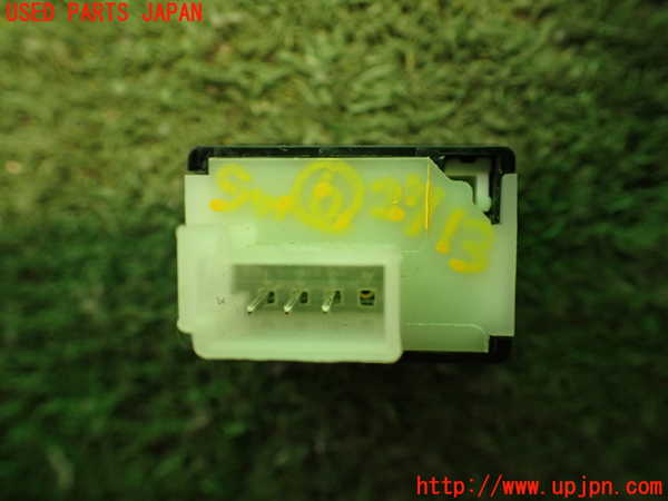 2UPJ-27136311]BMW M4 クーペ(3C30)スイッチ6 (トランク) 中古 【F82】_m0004.jpg