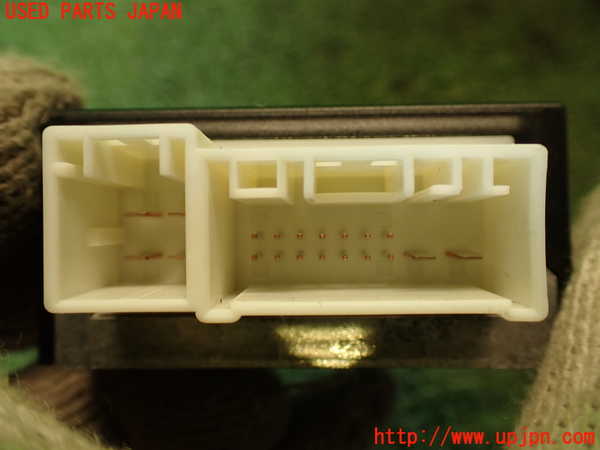 2UPJ-27136152]BMW M4 クーペ(3C30)コンピューター7 中古 【F82】_m0003.jpg