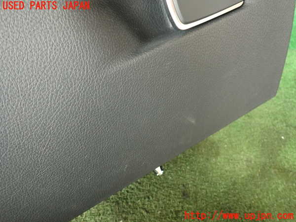 2UPJ-27137516]BMW M4 クーペ(3C30)グローブボックス1 中古 【F82】_m0002.jpg