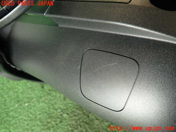 2UPJ-27137905]BMW M4 クーペ(3C30)コラムカバー 中古 【F82】_m0003.jpg