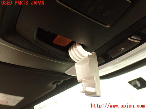 2UPJ-27136411]BMW M4 クーペ(3C30)ルームランプ1 (真中 1列目) 中古 【F82】_m0003.jpg