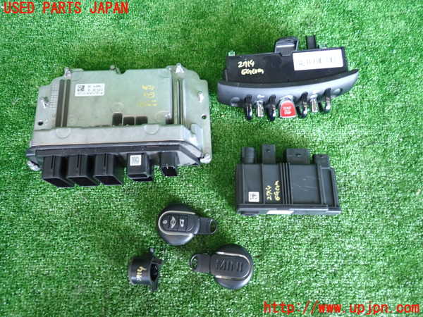 2UPJ-27146110]BMW ミニ(MINI)ワン(XS12)(F55)エンジンコンピューター 中古_m0001.jpg