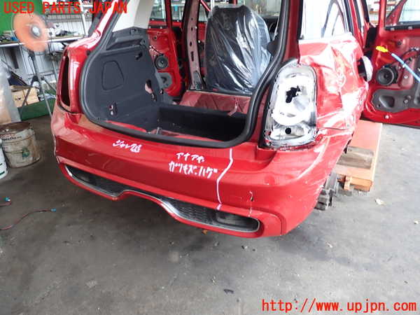 2UPJ-27151610]BMW ミニ(MINI)クーパーS(XS20)リアバンパー 【ジャンク品】 中古_m0001.jpg