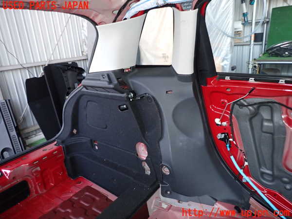 2UPJ-27157680]BMW ミニ(MINI)クーパーS(XS20)左リアピラートリム 中古_m0001.jpg