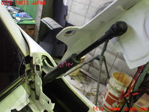 5UPJ-27161068]DSオートモビルズ ・DS 7(DS7 クロスバック)(X74AH01)ボンネットダンパー 中古_m0002.jpg