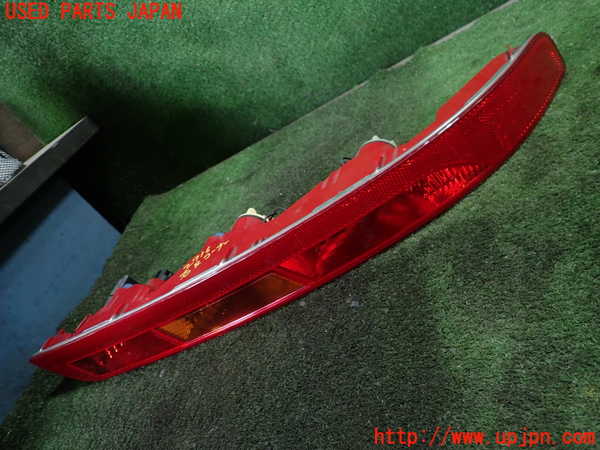 1UPJ-27161154]DSオートモビルズ ・DS 7(DS7 クロスバック)(X74AH01)右リアコーナーランプ 中古_m0001.jpg