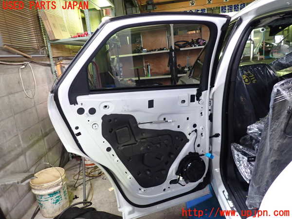 1UPJ-27161320]DSオートモビルズ ・DS 7(DS7 クロスバック)(X74AH01)左後ドア 中古 SAINT-GOBAIN SEKURIT M1435 43R-000056_m0004.jpg