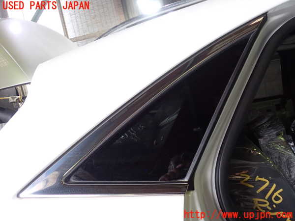 5UPJ-27161380]DSオートモビルズ ・DS 7(DS7 クロスバック)(X74AH01)右クォーターガラス 中古 FUYAO 43R000186_m0001.jpg