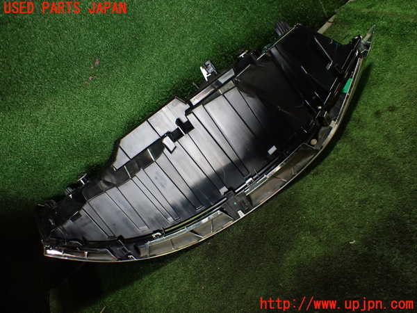 1UPJ-27161530]DSオートモビルズ ・DS 7(DS7 クロスバック)(X74AH01)右テールランプ 中古_m0003.jpg