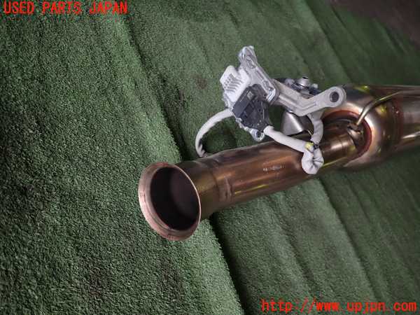 1UPJ-27162651]DSオートモビルズ ・DS 7(DS7 クロスバック)(X74AH01)センターパイプ1 中古_m0002.jpg