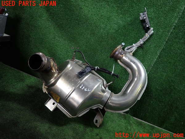 1UPJ-27162661]DSオートモビルズ ・DS 7(DS7 クロスバック)(X74AH01)触媒1 中古_m0001.jpg