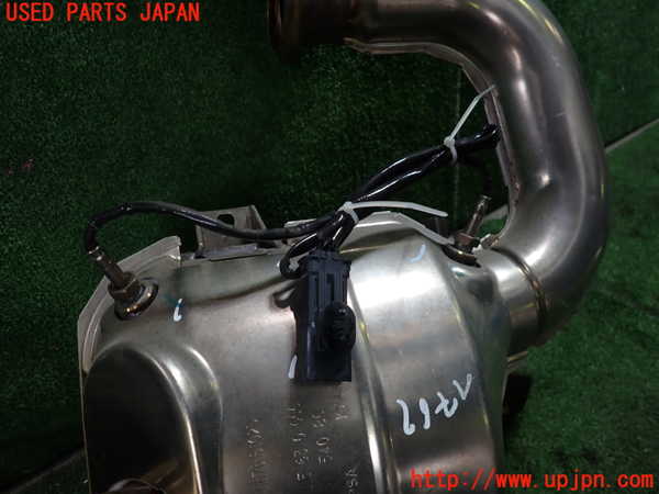 1UPJ-27162661]DSオートモビルズ ・DS 7(DS7 クロスバック)(X74AH01)触媒1 中古_m0002.jpg