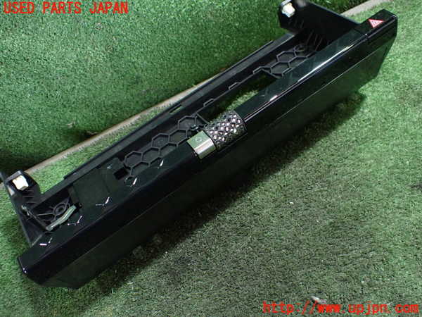 1UPJ-27166306]DSオートモビルズ ・DS 7(DS7 クロスバック)(X74AH01)スイッチ1(モニターメインスイッチ) 中古_m0002.jpg