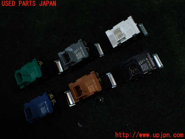 1UPJ-27166260]DSオートモビルズ ・DS 7(DS7 クロスバック)(X74AH01)インパネパワーウィンドウスイッチ 中古_m0002.jpg