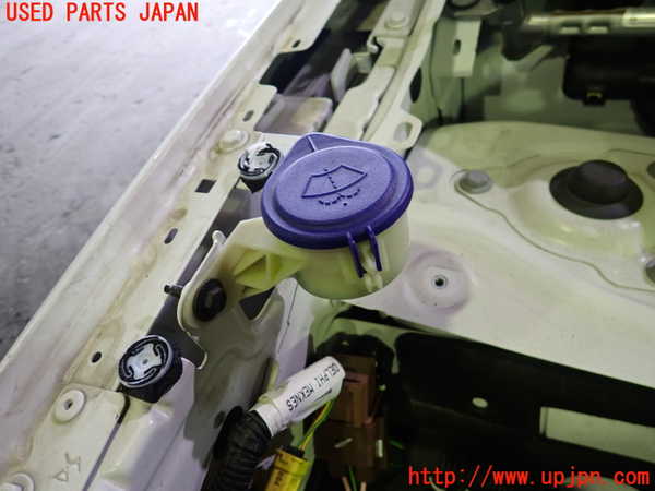 1UPJ-27166791]DSオートモビルズ ・DS 7(DS7 クロスバック)(X74AH01)ウォッシャータンク1 中古_m0001.jpg