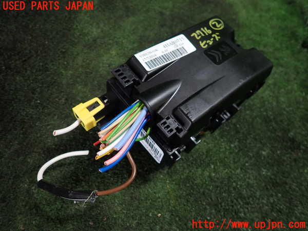 1UPJ-27166742]DSオートモビルズ ・DS 7(DS7 クロスバック)(X74AH01)ヒューズボックス2 中古_m0002.jpg