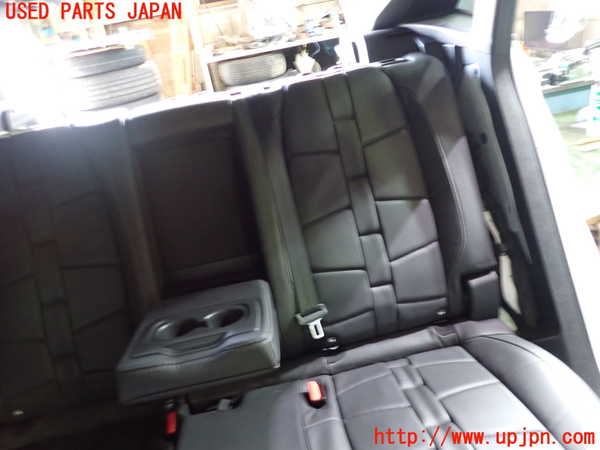 1UPJ-27167385]DSオートモビルズ ・DS 7(DS7 クロスバック)(X74AH01)リアシート 中古_m0003.jpg