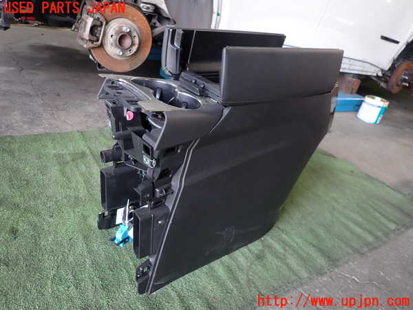 5UPJ-27167540]DSオートモビルズ ・DS 7(DS7 クロスバック)(X74AH01)センターコンソール 中古_m0002.jpg