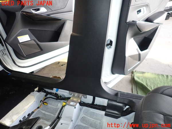 1UPJ-27167665]DSオートモビルズ ・DS 7(DS7 クロスバック)(X74AH01)右センターピラートリム 中古_m0003.jpg