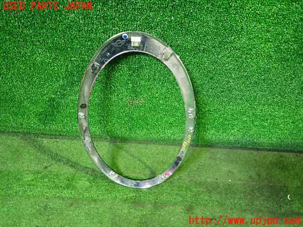 1UPJ-27171142]BMW ミニ(MINI)クーパー クラブマン F54(LV15M)左ヘッドライトリム 中古_m0002.jpg
