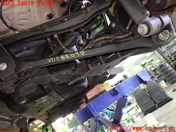 5UPJ-27175200]BMW ミニ(MINI)クーパー クラブマン F54(LV15M)右リアロアアーム1 中古_m0001.jpg