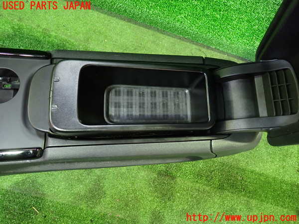 1UPJ-27177540]BMW ミニ(MINI)クーパー クラブマン F54(LV15M)センターコンソール 中古_m0002.jpg