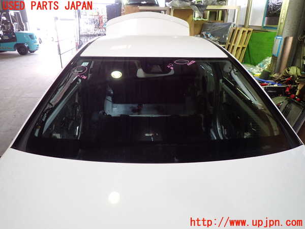 1UPJ-27181195]ベンツ C180 クーペ C204(204349)フロントガラス AGC M203 中古_m0001.jpg