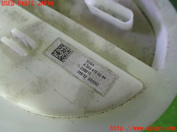 1UPJ-27182510]ベンツ C180 クーペ C204(204349)燃料ポンプ 中古_m0002.jpg