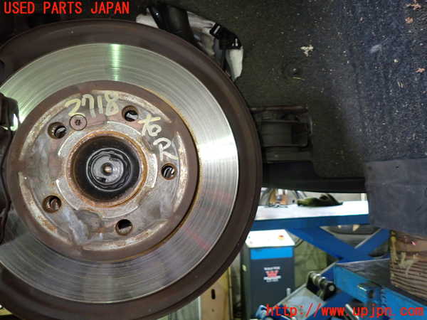 1UPJ-27184300]ベンツ C180 クーペ C204(204349)右リアナックルハブ 中古_m0003.jpg