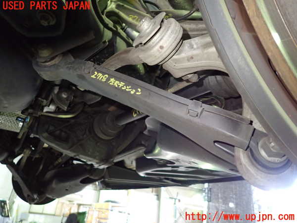 1UPJ-27185330]ベンツ C180 クーペ C204(204349)左リアテンションロッド 中古_m0001.jpg