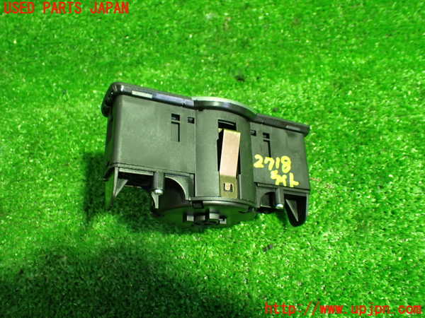 1UPJ-27186285]ベンツ C180 クーペ C204(204349)ライトスイッチ 中古_m0003.jpg