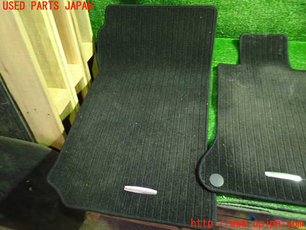 1UPJ-27187800]ベンツ C180 クーペ C204(204349)フロアマット 中古_m0003.jpg