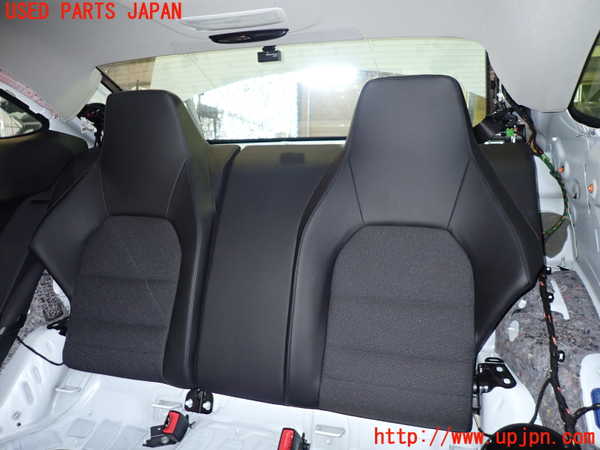 1UPJ-27187385]ベンツ C180 クーペ C204(204349)リアシート 中古_m0001.jpg
