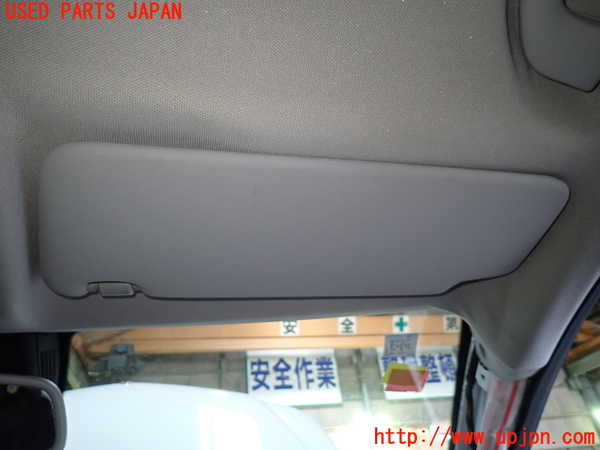 1UPJ-27187625]ベンツ C180 クーペ C204(204349)室内サンバイザー右側 中古_m0001.jpg