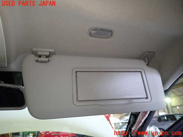 1UPJ-27187625]ベンツ C180 クーペ C204(204349)室内サンバイザー右側 中古_m0002.jpg