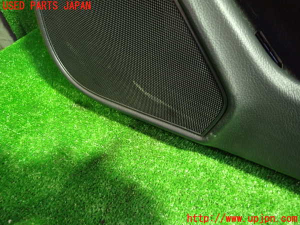 1UPJ-27181234]ベンツ C180 クーペ C204(204349)右ドア内張り 中古_m0003.jpg
