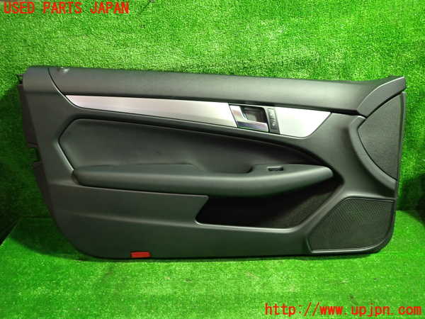 1UPJ-27181264]ベンツ C180 クーペ C204(204349)左ドア内張り 中古_m0001.jpg