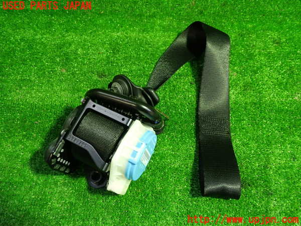 1UPJ-27187045]ベンツ C180 クーペ C204(204349)運転席シートベルト 中古_m0001.jpg