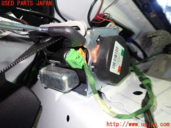 1UPJ-27187155]ベンツ C180 クーペ C204(204349)右2列目シートベルト 中古_m0003.jpg