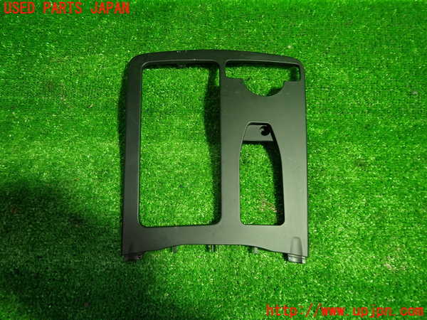 1UPJ-27187692]ベンツ C180 クーペ C204(204349)内装トリム類2 中古_m0001.jpg