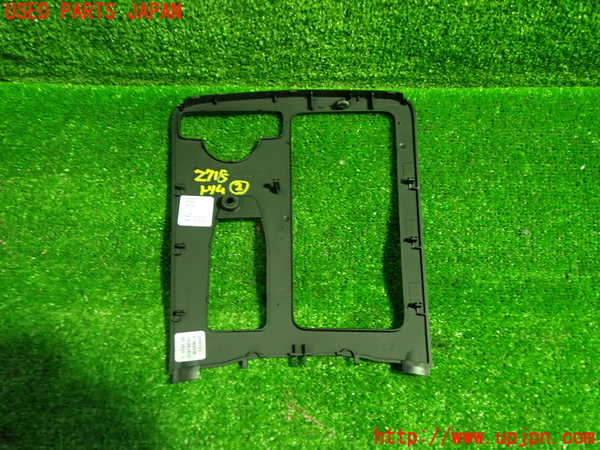 1UPJ-27187692]ベンツ C180 クーペ C204(204349)内装トリム類2 中古_m0004.jpg