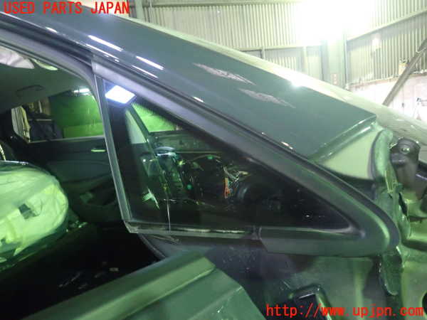 1UPJ-27191200]VW ゴルフ(CDDLA)右フロント三角窓ガラス 43R-00099 中古_m0002.jpg