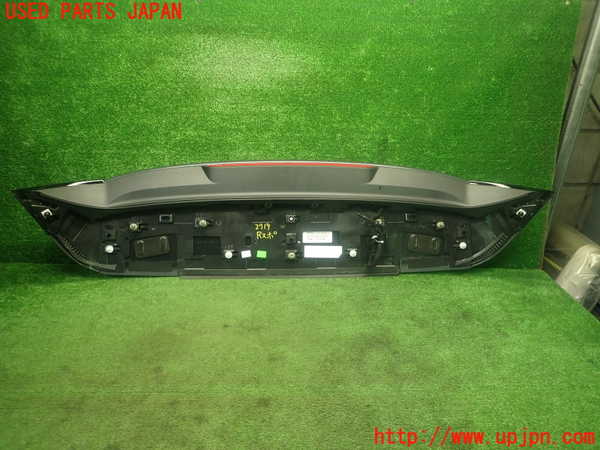 1UPJ-27191520]VW ゴルフ(CDDLA)リアスポイラー 中古_m0004.jpg