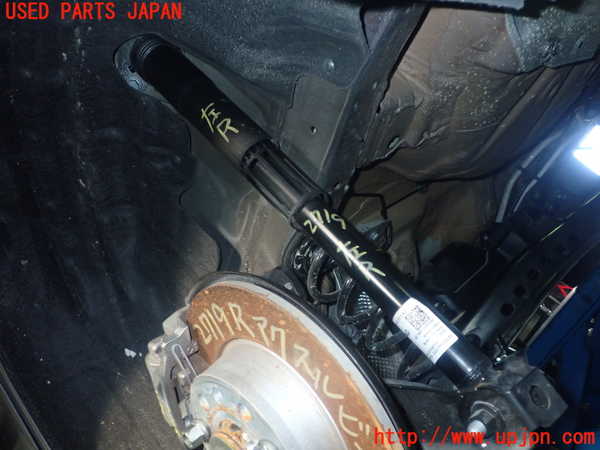 1UPJ-27195075]VW ゴルフ(CDDLA)左リアショックアブソーバー 中古_m0001.jpg
