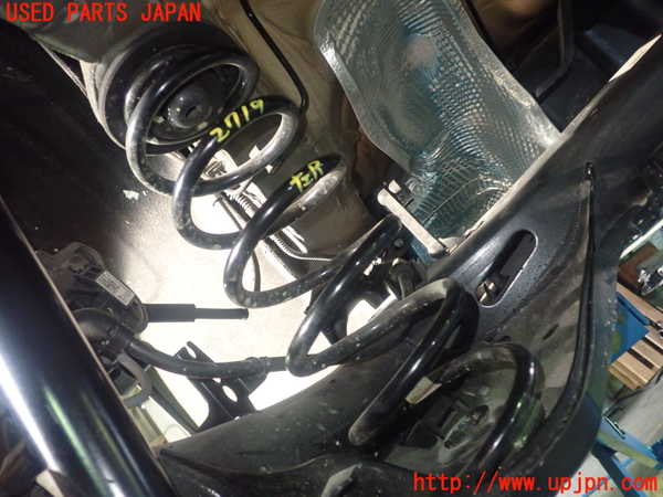 1UPJ-27195105]VW ゴルフ(CDDLA)左リアスプリング 中古_m0001.jpg
