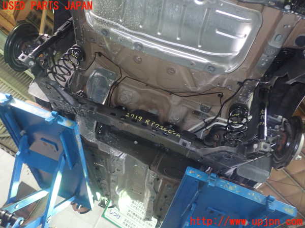 1UPJ-27195380]VW ゴルフ(CDDLA)リアアクスルビーム 中古_m0003.jpg