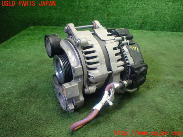 1UPJ-27196015]VW ゴルフ(CDDLA)オルタネーター(ダイナモ) 中古_m0001.jpg