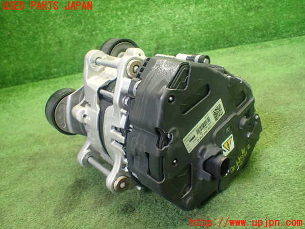 1UPJ-27196015]VW ゴルフ(CDDLA)オルタネーター(ダイナモ) 中古_m0002.jpg