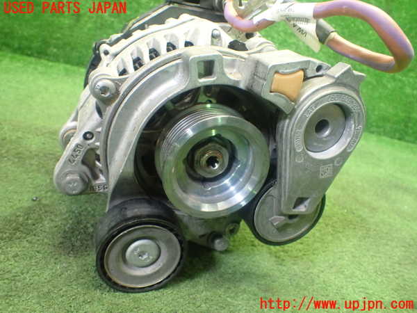 1UPJ-27196015]VW ゴルフ(CDDLA)オルタネーター(ダイナモ) 中古_m0003.jpg
